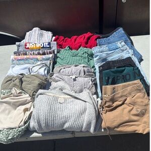 Assorted Clothing Bundle